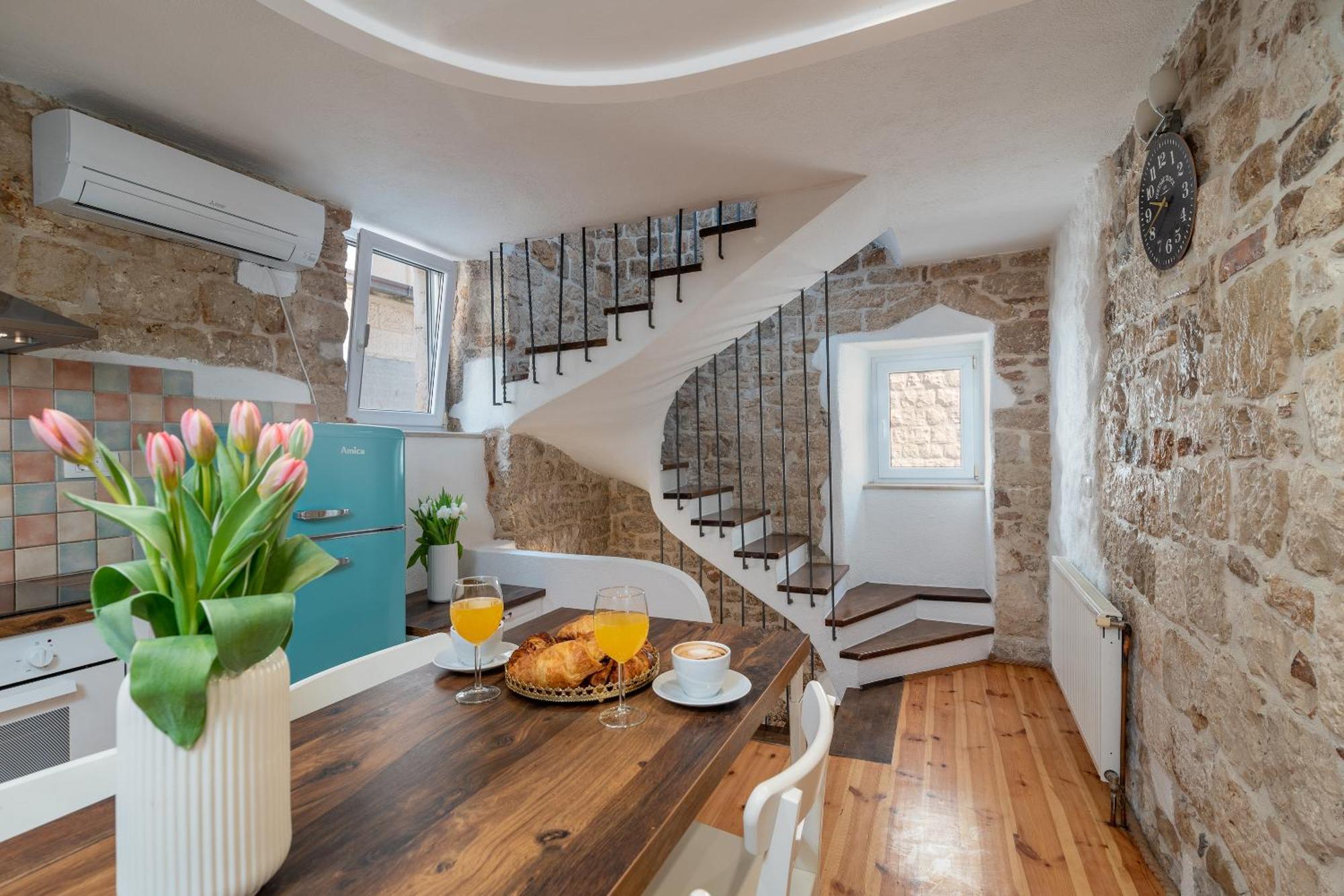 Manero Villa Trogir Eksteriør bilde